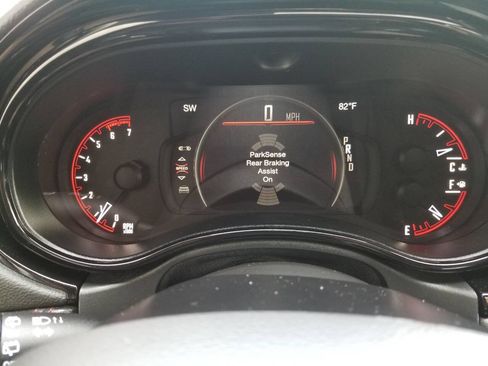 Certified 2025 Dodge Durango R/T w/ Blacktop Package AWD/4WD image 33