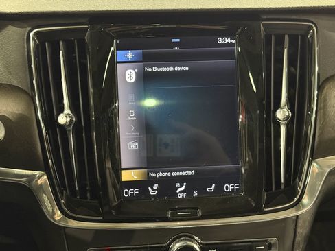 Used 2018 Volvo V90 T6 Cross Country w/ Convenience Package AWD/4WD image 32