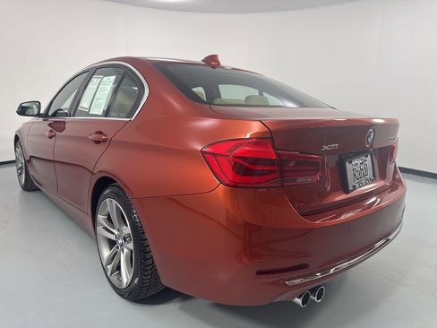 Used 2018 BMW 330i xDrive Sedan w/ Convenience Package AWD/4WD image 5