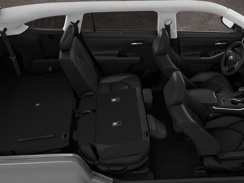 New 2026 Toyota Highlander XLE AWD/4WD image 30