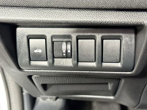 Used 2024 Subaru Legacy AWD/4WD image 16