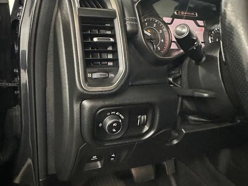 Used 2020 RAM 1500 Rebel AWD/4WD image 15