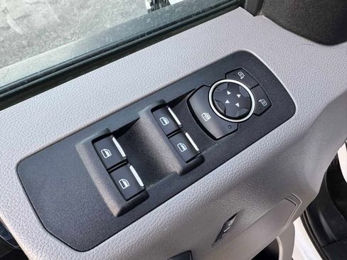 Used 2018 Ford F150 XLT w/ Equipment Group 302A Luxury image 25