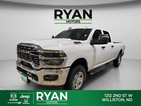 New 2026 RAM 2500 Tradesman AWD/4WD image 7