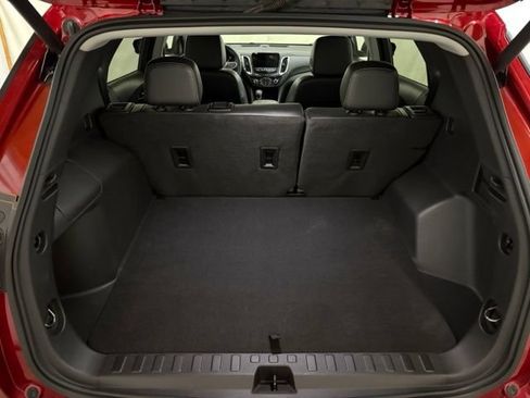 Used 2023 Chevrolet Equinox Premier AWD/4WD image 46