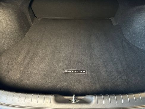 Used 2023 Hyundai Elantra SEL FWD image 22