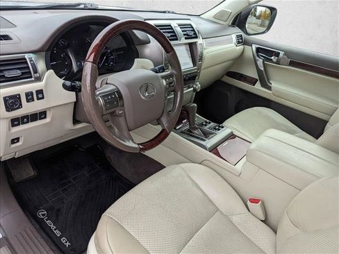 Used 2013 Lexus GX 460 Premium image 9