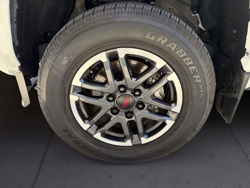 Used 2024 Toyota Tacoma TRD Sport AWD/4WD image 14