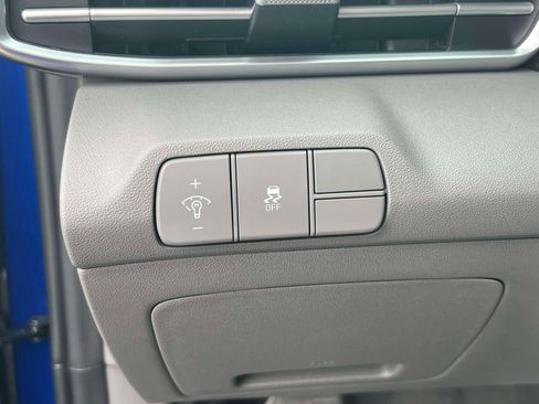 New 2026 Hyundai Elantra Sport FWD image 27