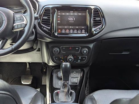 Used 2018 Jeep Compass Limited AWD/4WD image 14