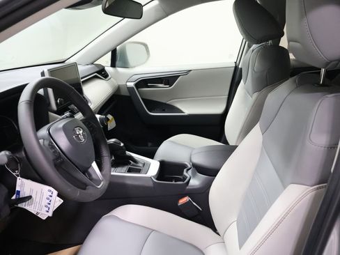 New 2025 Toyota RAV4 XLE Premium image 10