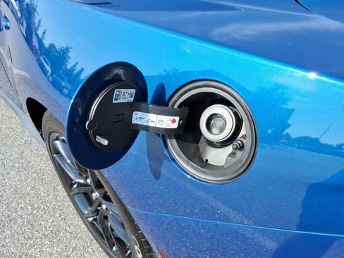 Used 2024 Ford Mustang Coupe RWD image 12