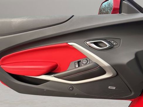 Certified 2023 Chevrolet Camaro LT w/ Technology Package image 16