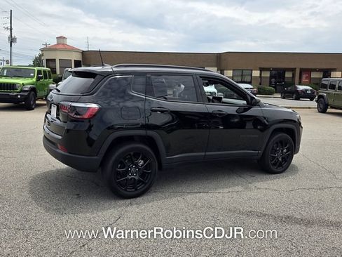 New 2026 Jeep Compass Latitude AWD/4WD image 13