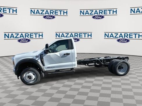 New 2025 Ford F550 4x4 Regular Cab Super Duty image 5