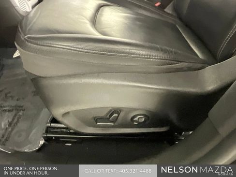 Used 2016 Jeep Renegade Limited FWD image 25