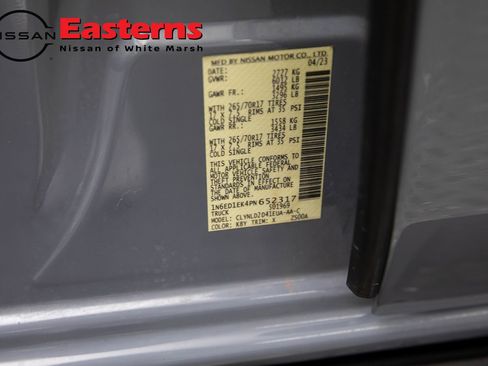 Used 2023 Nissan Frontier PRO-4X w/ Technology Package AWD/4WD image 31