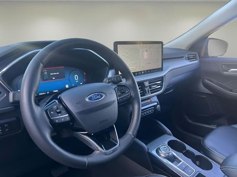 Used 2023 Ford Escape Platinum image 13