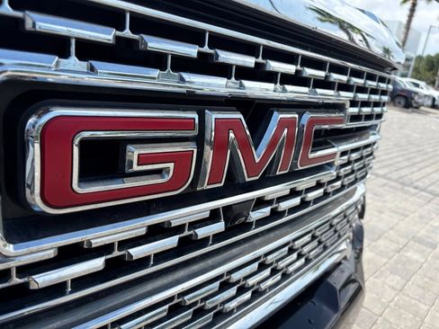 Used 2022 GMC Sierra 2500 Denali w/ Denali Ultimate Package AWD/4WD image 20