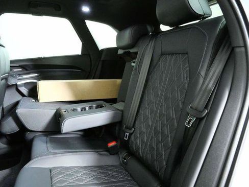 New 2025 Audi SQ5 Premium Plus image 16