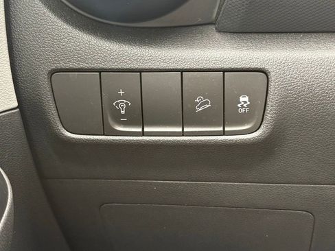 Used 2022 Hyundai Kona SEL w/ Convenience Package image 25