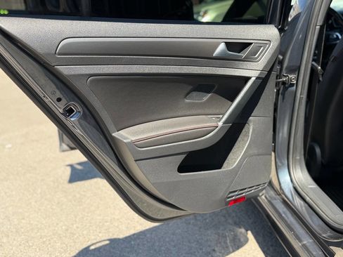 Used 2019 Volkswagen GTI Autobahn FWD image 79