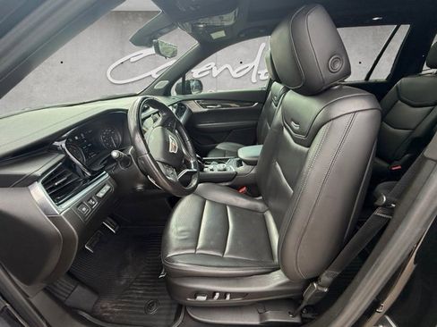 Certified 2022 Cadillac XT6 Sport w/ Technology Package AWD/4WD image 21
