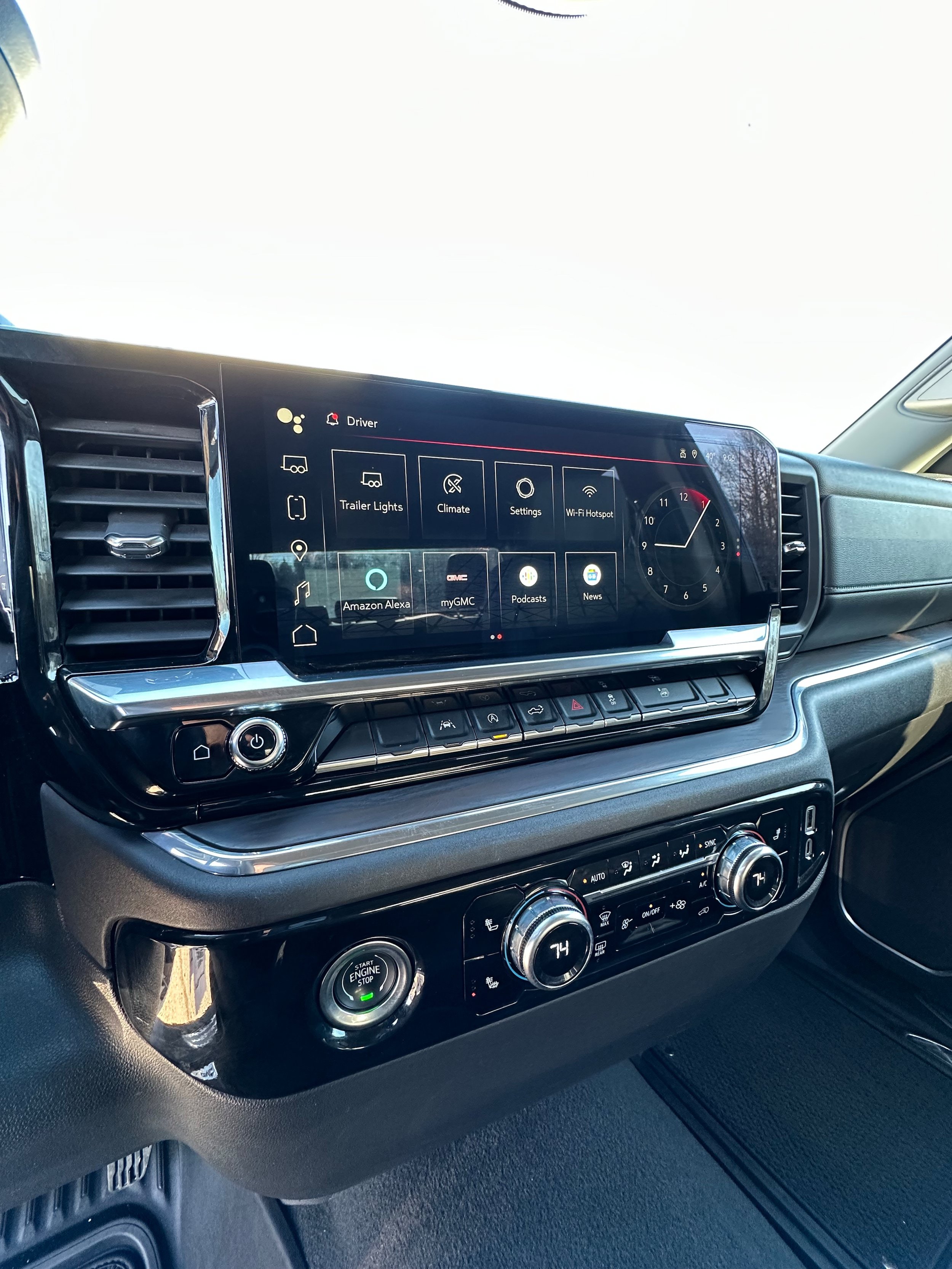 Used 2024 GMC Sierra 1500 SLT AWD/4WD image 14
