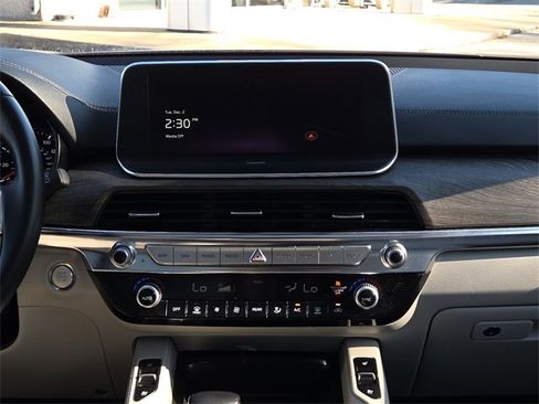 Used 2022 Kia Telluride EX w/ EX Premium Package image 12