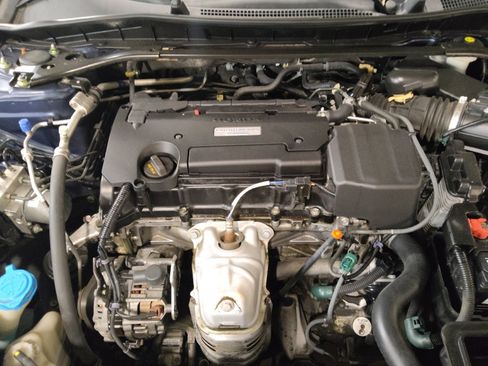 Used 2016 Honda Accord EX image 30