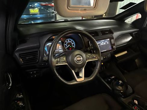 Used 2023 Nissan Leaf SV Plus FWD image 6