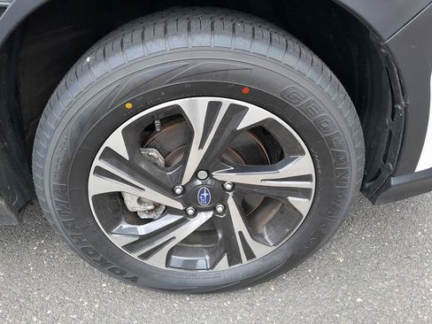 Certified 2024 Subaru Crosstrek 2.0i Premium image 39