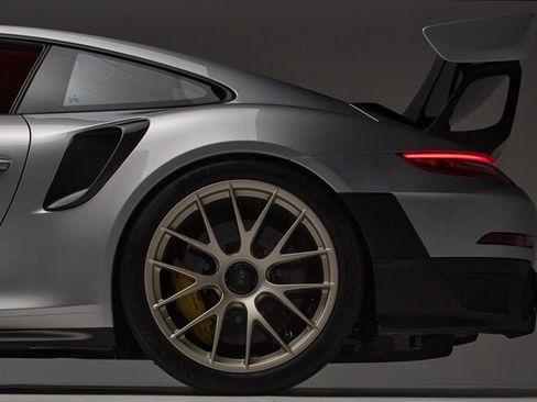 Used 2018 Porsche 911 GT2 RS image 7