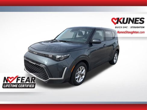 Used 2025 Kia Soul LX w/ LX Technology Package image 6