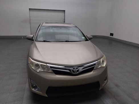 Used 2014 Toyota Camry XLE w/ Leather Package image 14