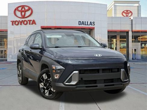 Used 2024 Hyundai Kona SEL AWD/4WD image 1