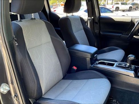 Used 2023 Toyota Tacoma TRD Off-Road image 26