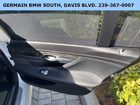 Used 2019 BMW 750i w/ Executive Package image 32
