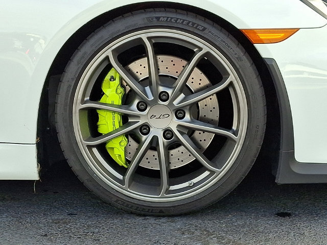 Used 2016 Porsche Cayman GT4 RWD image 12