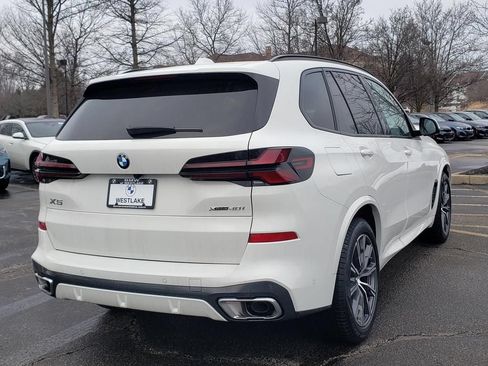 New 2026 BMW X5 xDrive40i w/ M Sport Package AWD/4WD image 4