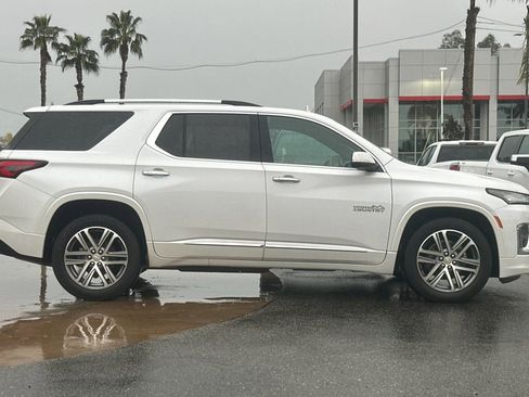 Used 2023 Chevrolet Traverse High Country w/ LPO, Floor Liner Package image 3