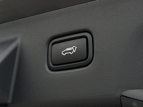 Certified 2025 Hyundai Tucson Limited image 27