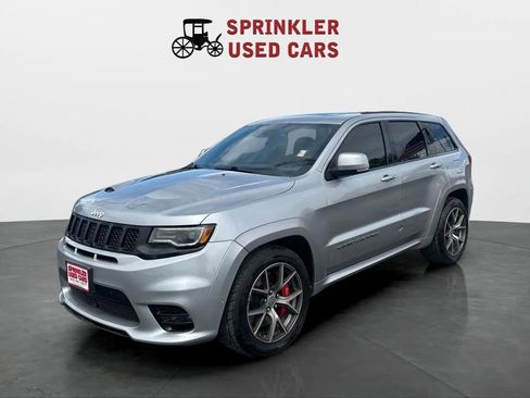 Used 2017 Jeep Grand Cherokee SRT w/ Trailer Tow Group IV AWD/4WD image 6