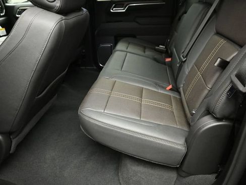 Used 2026 Chevrolet Silverado 1500 High Country w/ Midnight Edition AWD/4WD image 22