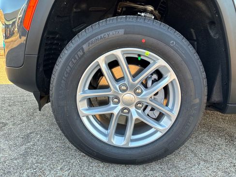 New 2025 Jeep Grand Cherokee image 26