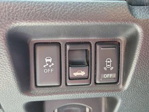 Used 2011 INFINITI G37 Limited Edition RWD image 17
