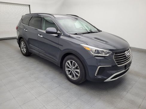 Used 2018 Hyundai Santa Fe SE AWD/4WD image 11