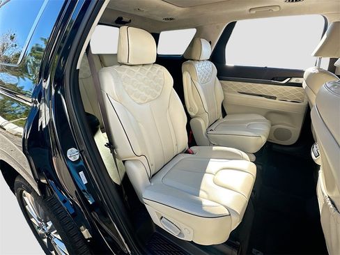 Used 2020 Hyundai Palisade Limited image 30