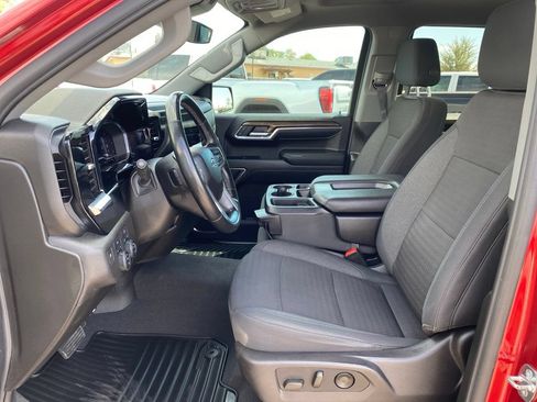 Used 2024 Chevrolet Silverado 1500 RST AWD/4WD image 25
