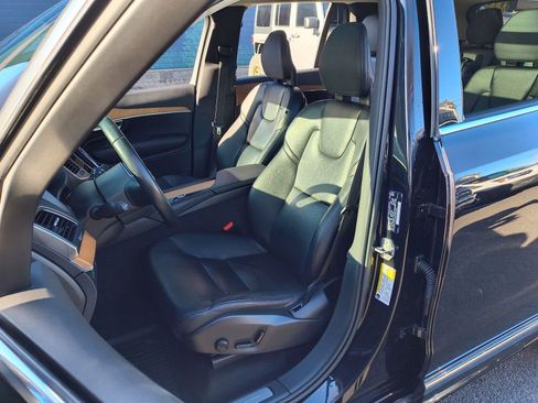 Used 2021 Volvo XC90 T8 Inscription Expression w/ Protection Package Premier image 13